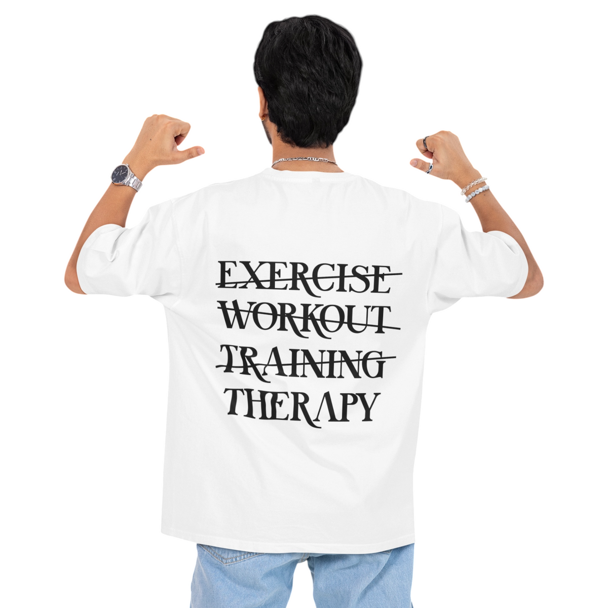 T-Shirt aus weißer Baumwolle im Oversize Fit mit schwarzem Rückenprint „EXERCISE WORKOUT TRAINING THERAPY“