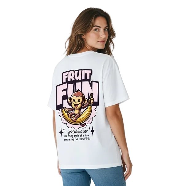 Oversize-T-Shirt Fruit Fun in Weiß mit großem Rückenprint: Comic-Affe in einer Banane und auffälliger Schrift.