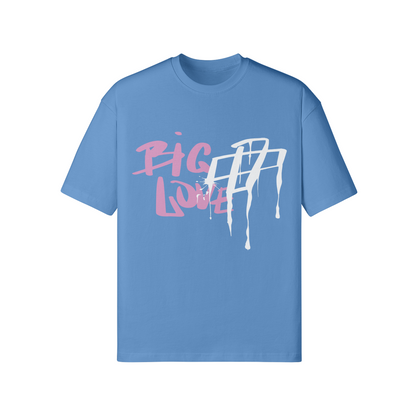 Big Love Oversize Fit Frontprint100 % BaumwolleStoffgewicht: 190g/m²Reaktivgefärbt für länger anhaltende FarbeBig Love